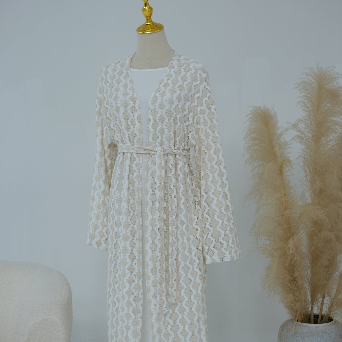 Openwork Lace Knit Open Abaya(MOA327) La Vie Bien Openwork Lace Knit Open Abaya(MOA327)