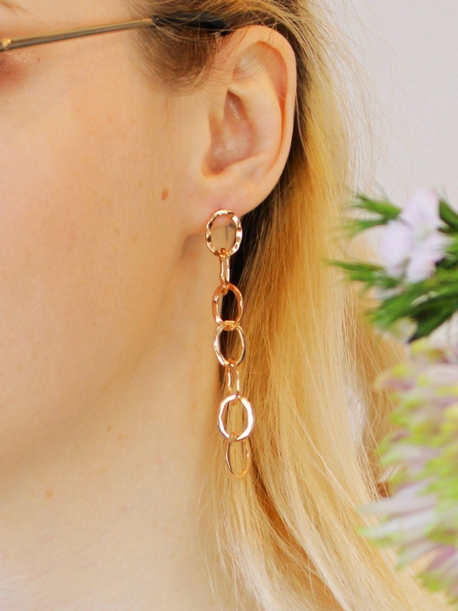 Organic Chain Link Earrings Earrings La Vie Bien Organic Chain Link Earrings