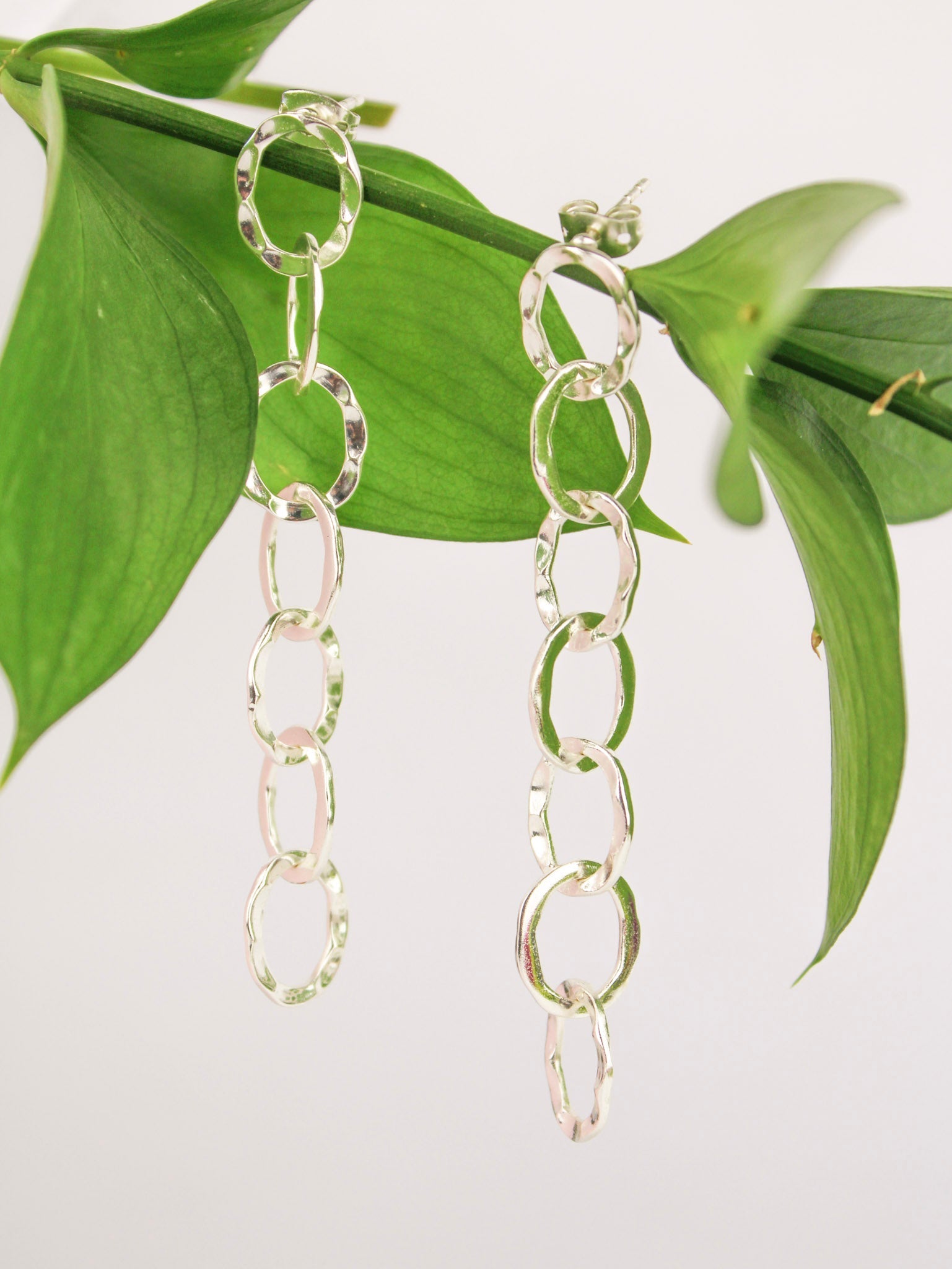 Organic Chain Link Earrings Earrings La Vie Bien Organic Chain Link Earrings