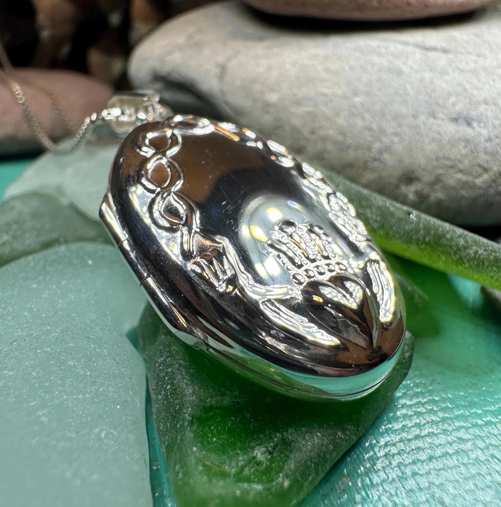 Oval Claddagh Locket Necklace in Sterling Silver Locket La Vie Bien Oval Claddagh Locket Necklace in Sterling Silver