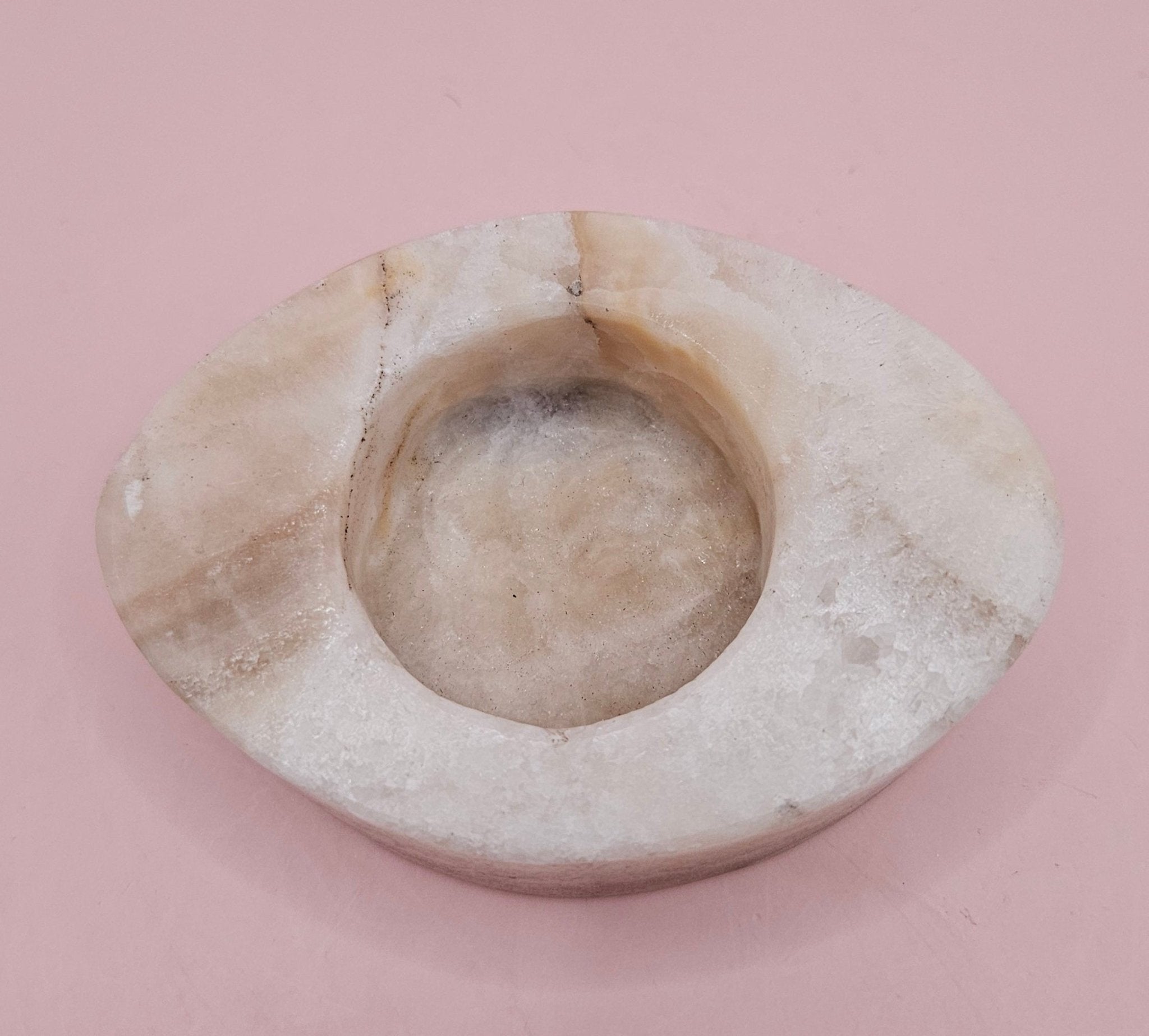 Oval Onyx Candle Holder – 3.7x2.6x1.2" Candle Holder La Vie Bien Oval Onyx Candle Holder – 3.7x2.6x1.2"