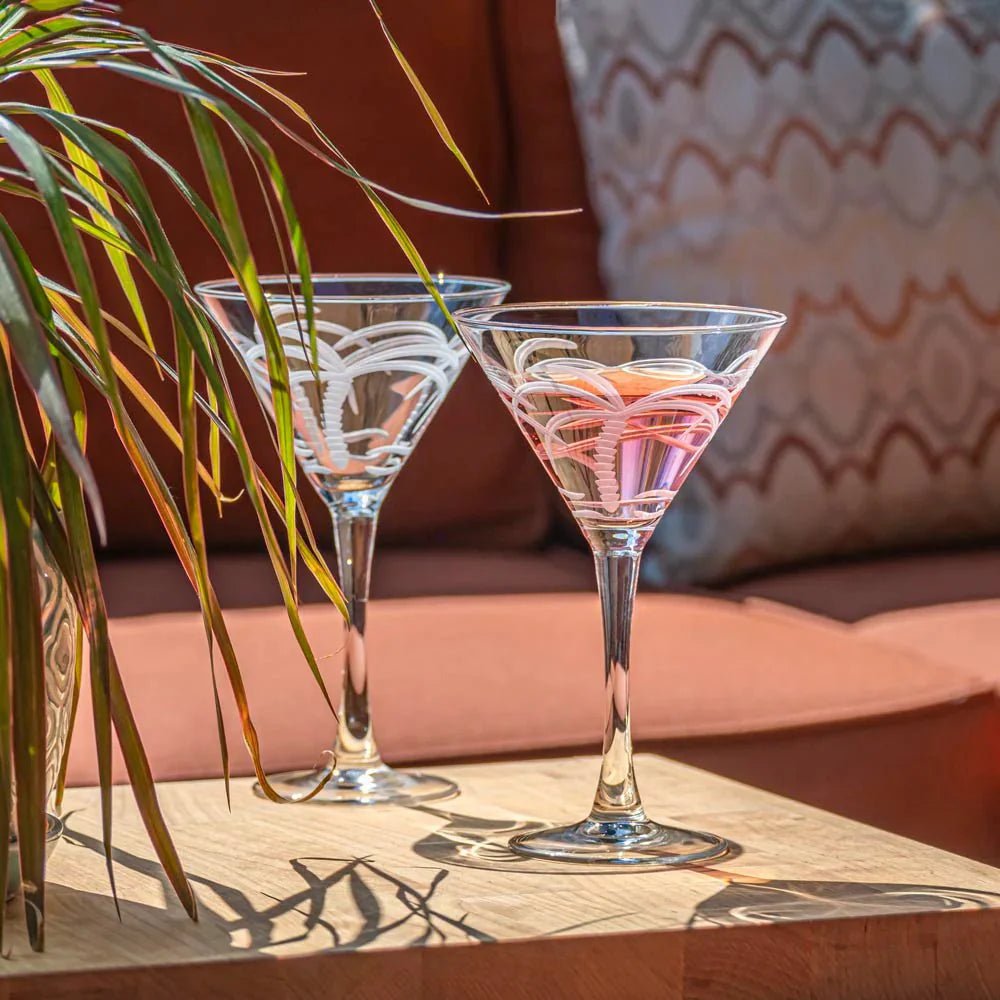 Palm Tree Etched Glassware Kitchen Accessories La Vie Bien Palm Tree Etched Glassware