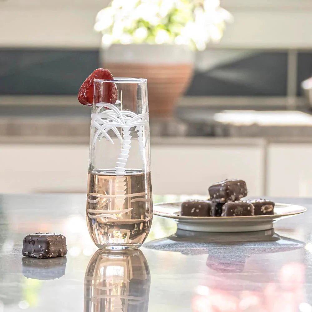 Palm Tree Etched Glassware Kitchen Accessories La Vie Bien Palm Tree Etched Glassware