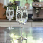 Palm Tree Etched Glassware Kitchen Accessories La Vie Bien Palm Tree Etched Glassware