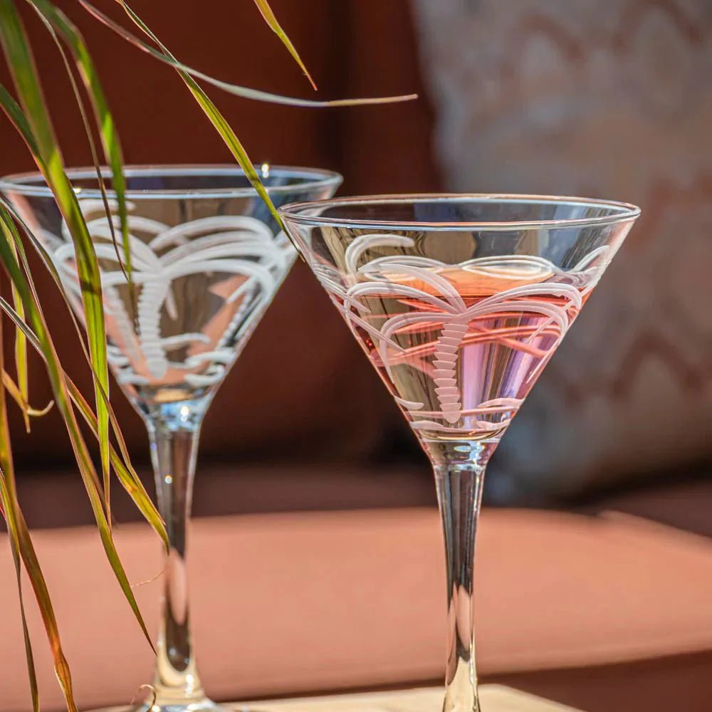 Palm Tree Etched Glassware Kitchen Accessories La Vie Bien Palm Tree Etched Glassware
