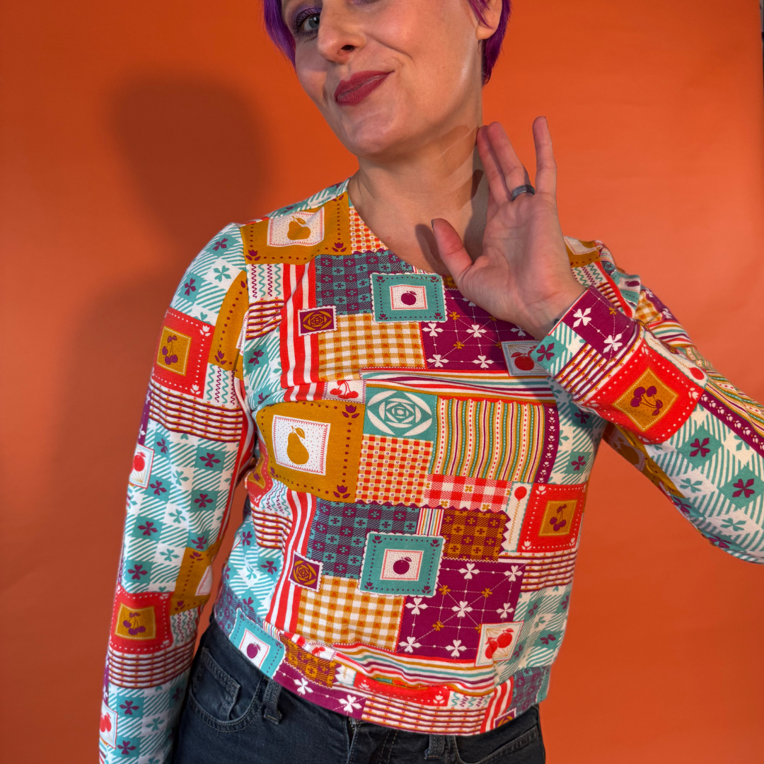 Patchwork Pullover in Magenta Sweatshirt La Vie Bien Patchwork Pullover in Magenta
