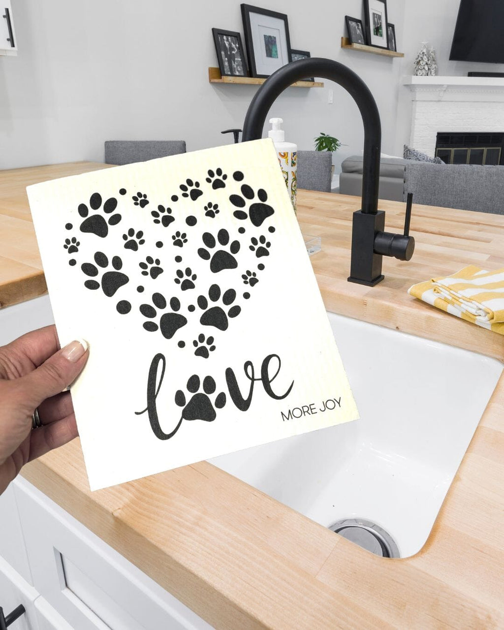 Paw Print Heart Swedish Dishcloth | Dog Lovers Swedish Dishcloths La Vie Bien Paw Print Heart Swedish Dishcloth | Dog Lovers