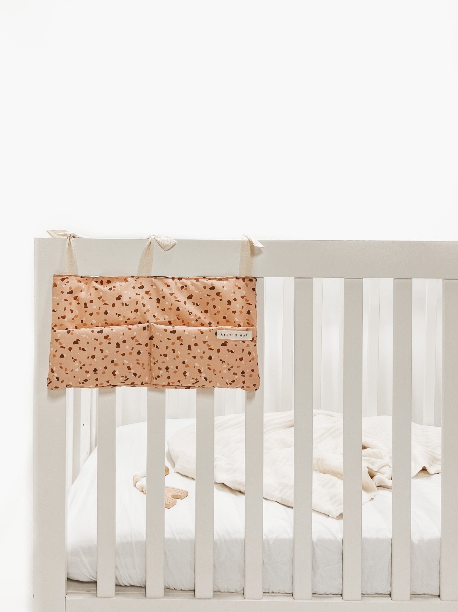 Pebble Crib Organizer Baby Crib Storage La Vie Bien Pebble Crib Organizer
