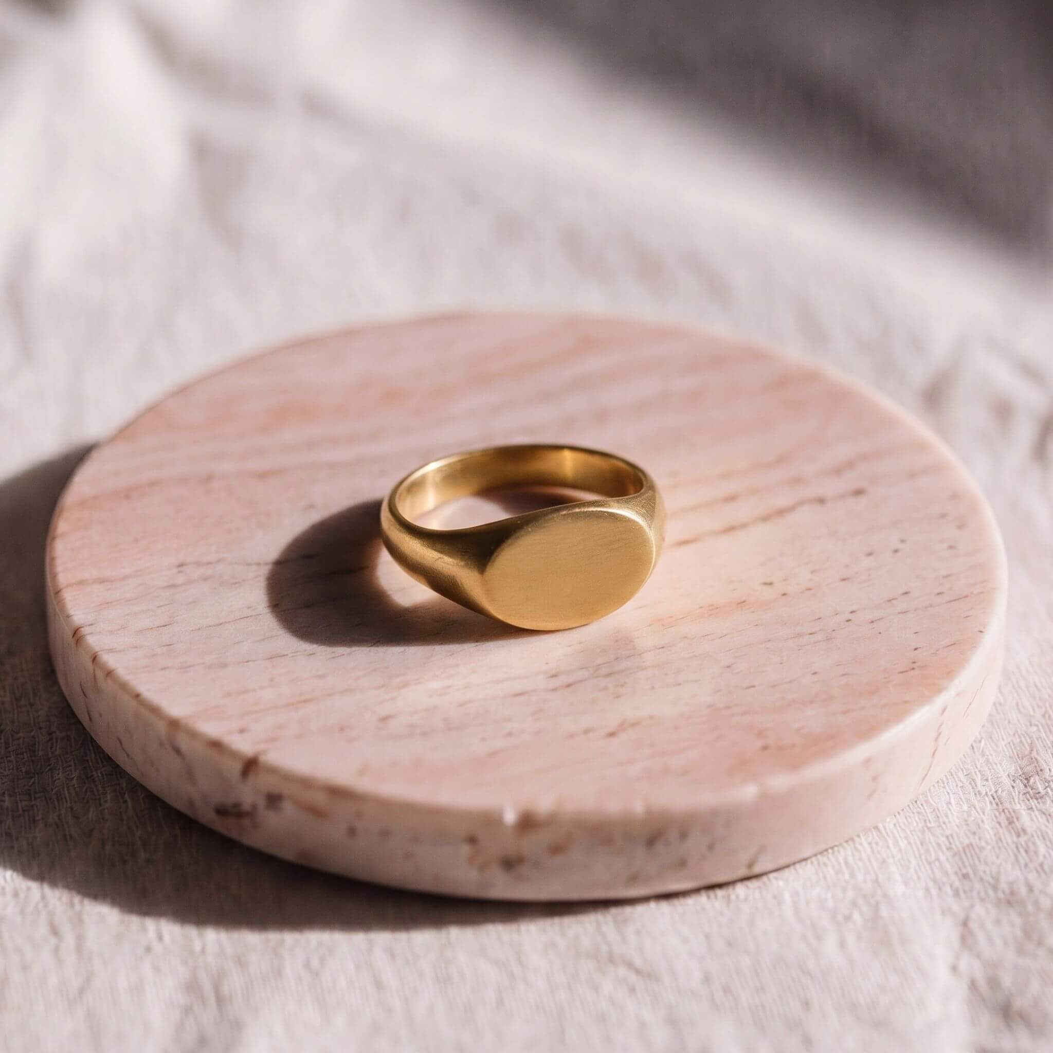 Pendo Oval Signet Brass Ring Rings La Vie Bien Pendo Oval Signet Brass Ring