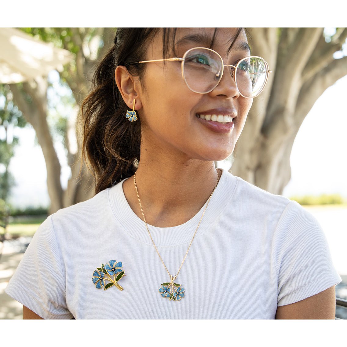 Periwinkle Brooch JEWELRY La Vie Bien Periwinkle Brooch