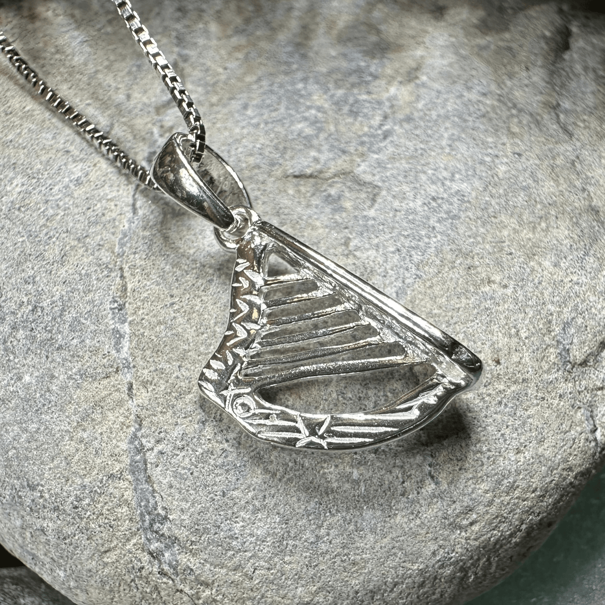 Petite Irish Harp Necklace Pendant La Vie Bien Petite Irish Harp Necklace