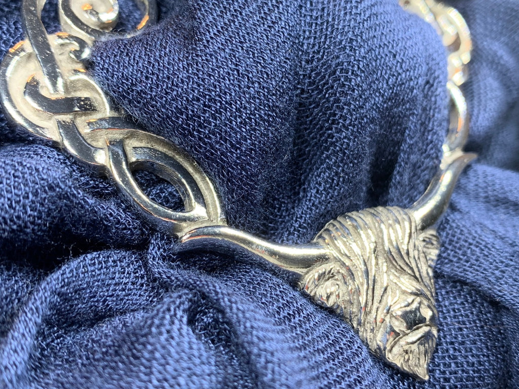 Pewter Scotland Highland Cow Scarf Ring - Handmade in England Scarf Ring La Vie Bien Pewter Scotland Highland Cow Scarf Ring - Handmade in England