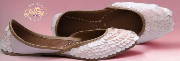 Pink Ethnic Punjabi Leather Jutti with Shell Work | Women's Indian Traditional Wear Mojari | Women's Khussa Shoes | Indian Ballet Flats Jutti La Vie Bien Pink Ethnic Punjabi Leather Jutti with Shell Work | Women's Indian Traditional Wear Mojari | Women's Khussa Shoes | Indian Ballet Flats