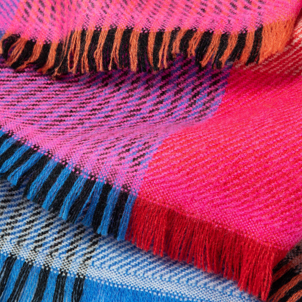 Plaid Chunky Scarf Scarves & Bandanas La Vie Bien Plaid Chunky Scarf