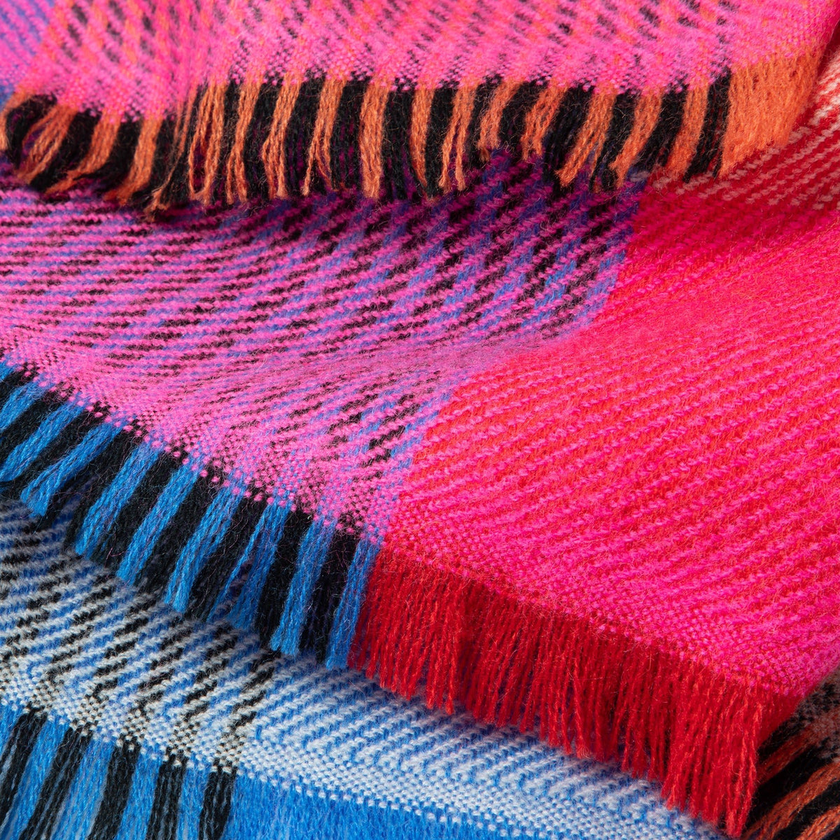 Plaid Chunky Scarf Scarves & Bandanas La Vie Bien Plaid Chunky Scarf