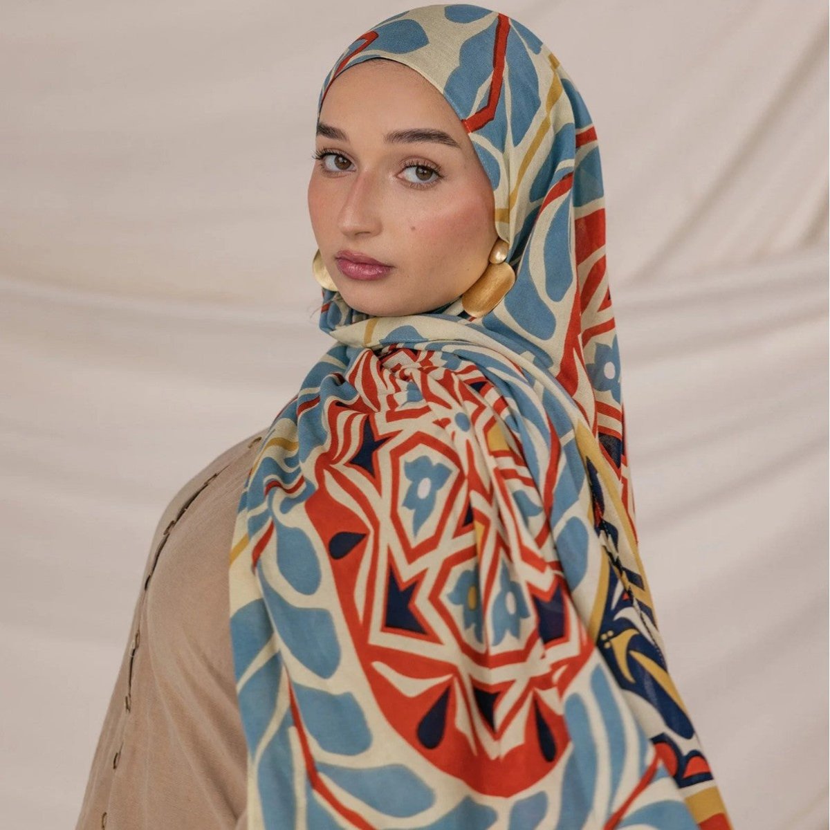 Poly-Cotton Printed Hijab Scarf (MH214) La Vie Bien Poly-Cotton Printed Hijab Scarf (MH214)