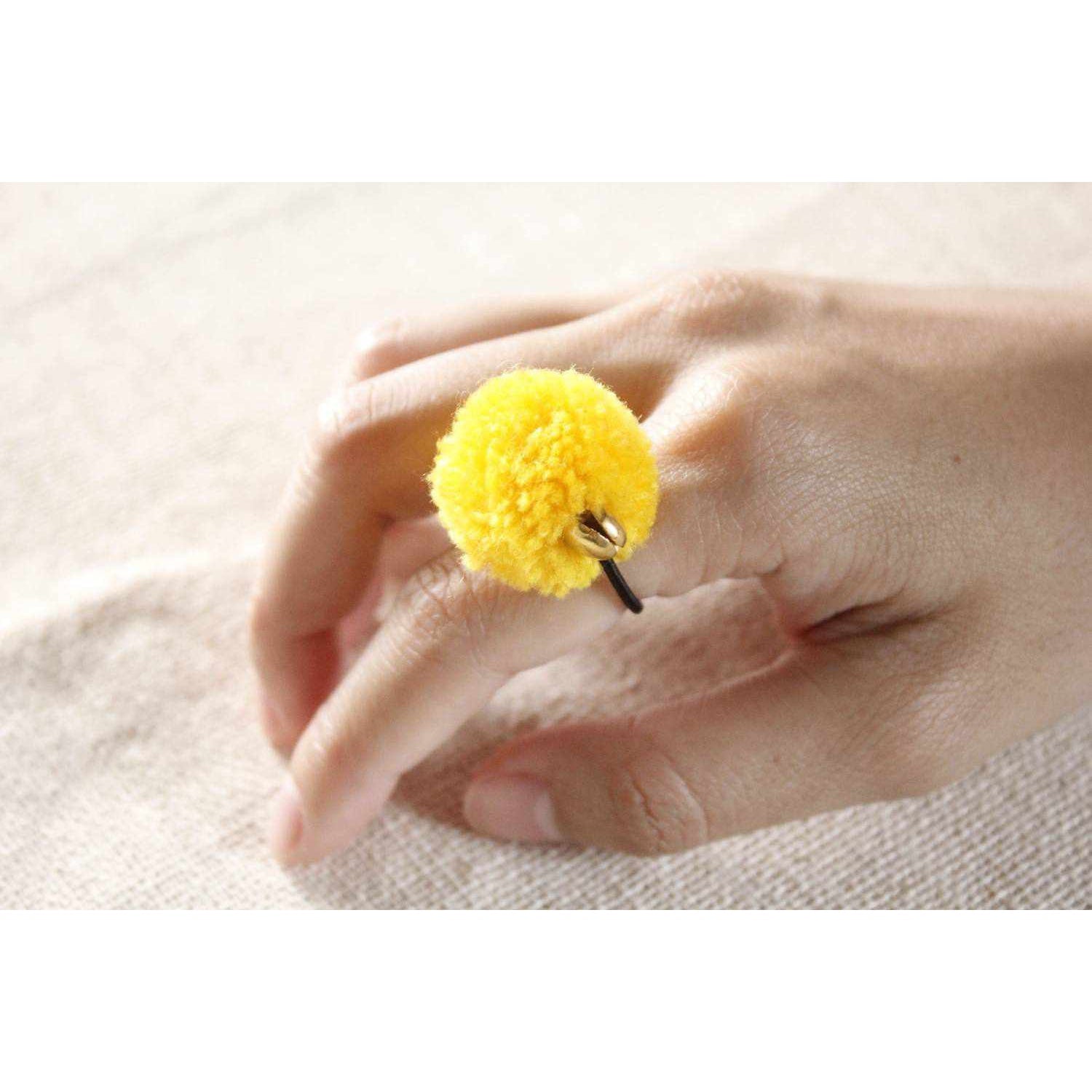 Pom Pom Elastic Ring - Thailand Jewelry La Vie Bien Pom Pom Elastic Ring - Thailand