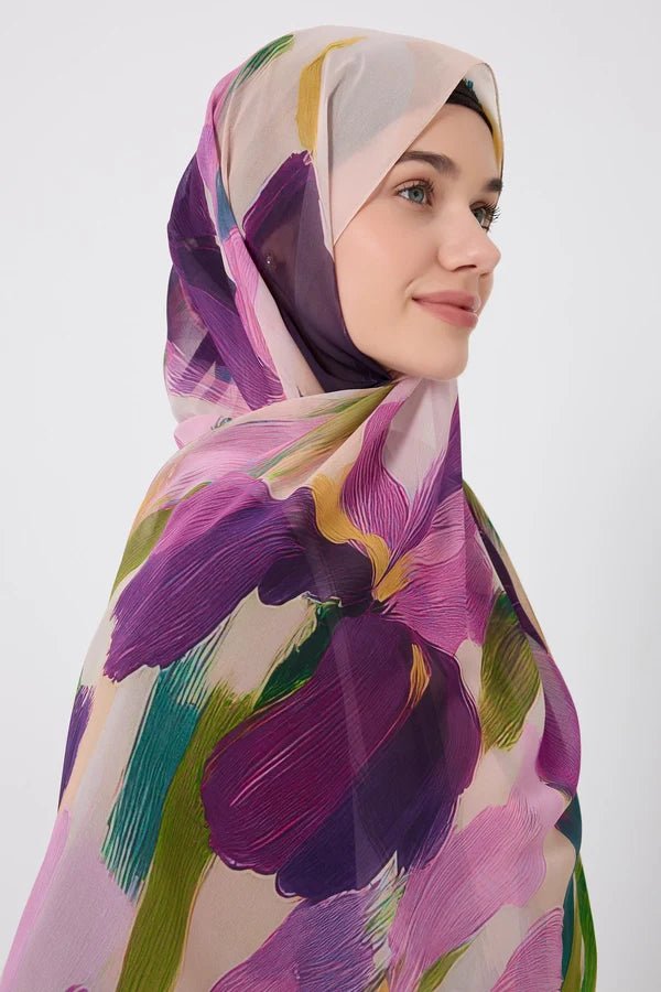 Printed Chiffon Hijab - Summer Iris La Vie Bien Printed Chiffon Hijab - Summer Iris