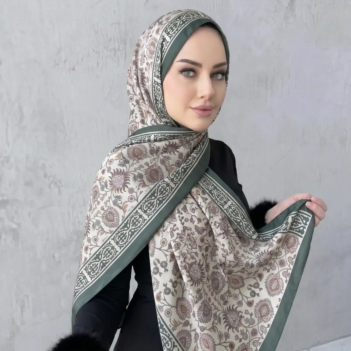 Printed Hijab Scarf(MH239) La Vie Bien Printed Hijab Scarf(MH239)