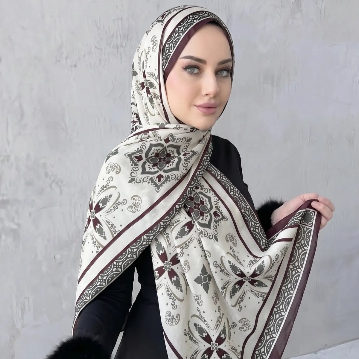 Printed Hijab Scarf(MH239) La Vie Bien Printed Hijab Scarf(MH239)