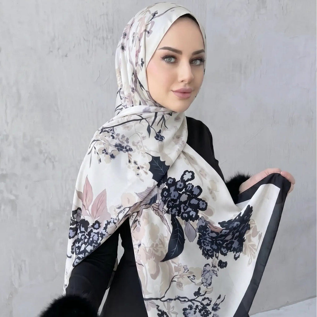 Printed Hijab Scarf(MH239) La Vie Bien Printed Hijab Scarf(MH239)