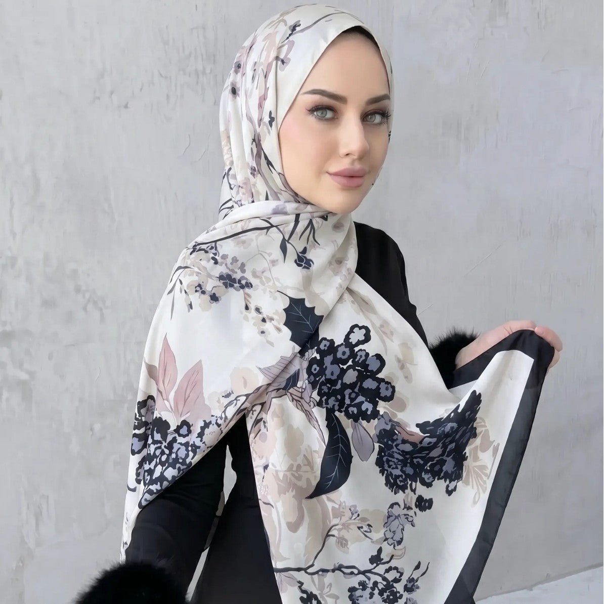 Printed Hijab Scarf(MH239) La Vie Bien Printed Hijab Scarf(MH239)