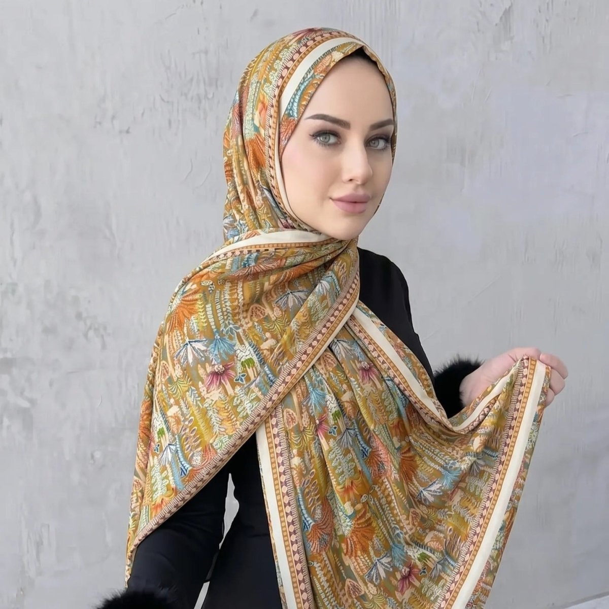 Printed Hijab Scarf(MH239) La Vie Bien Printed Hijab Scarf(MH239)