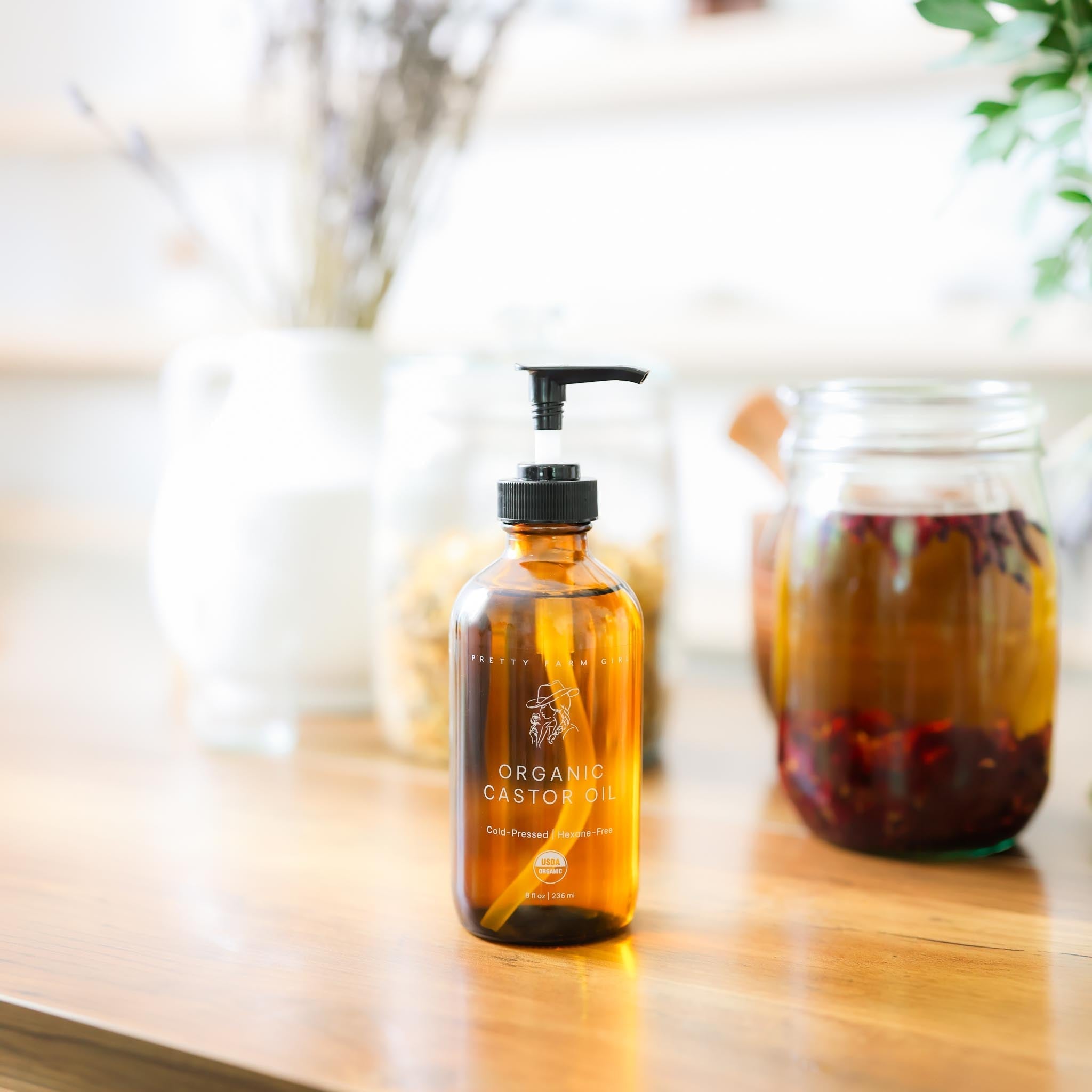Pure Organic Cold Pressed Hexane-Free Castor Oil Castor Oil La Vie Bien Pure Organic Cold Pressed Hexane-Free Castor Oil