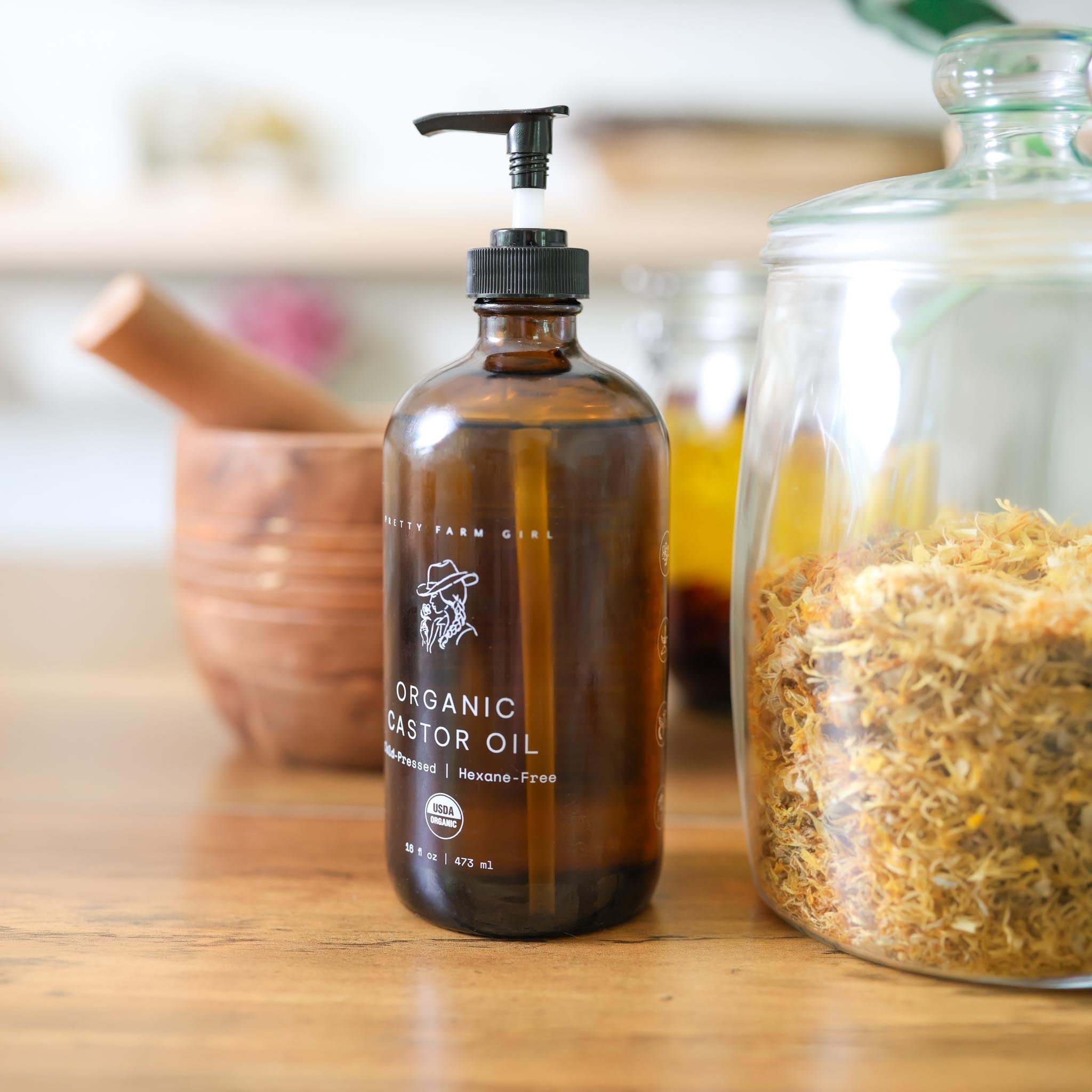 Pure Organic Cold Pressed Hexane-Free Castor Oil Castor Oil La Vie Bien Pure Organic Cold Pressed Hexane-Free Castor Oil