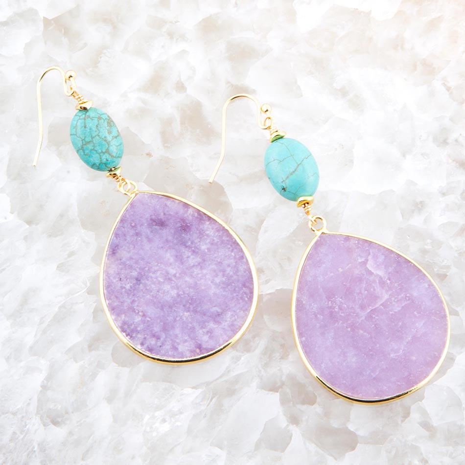 Purple Amethyst Tear Golden Drop Earrings Earrings La Vie Bien Purple Amethyst Tear Golden Drop Earrings