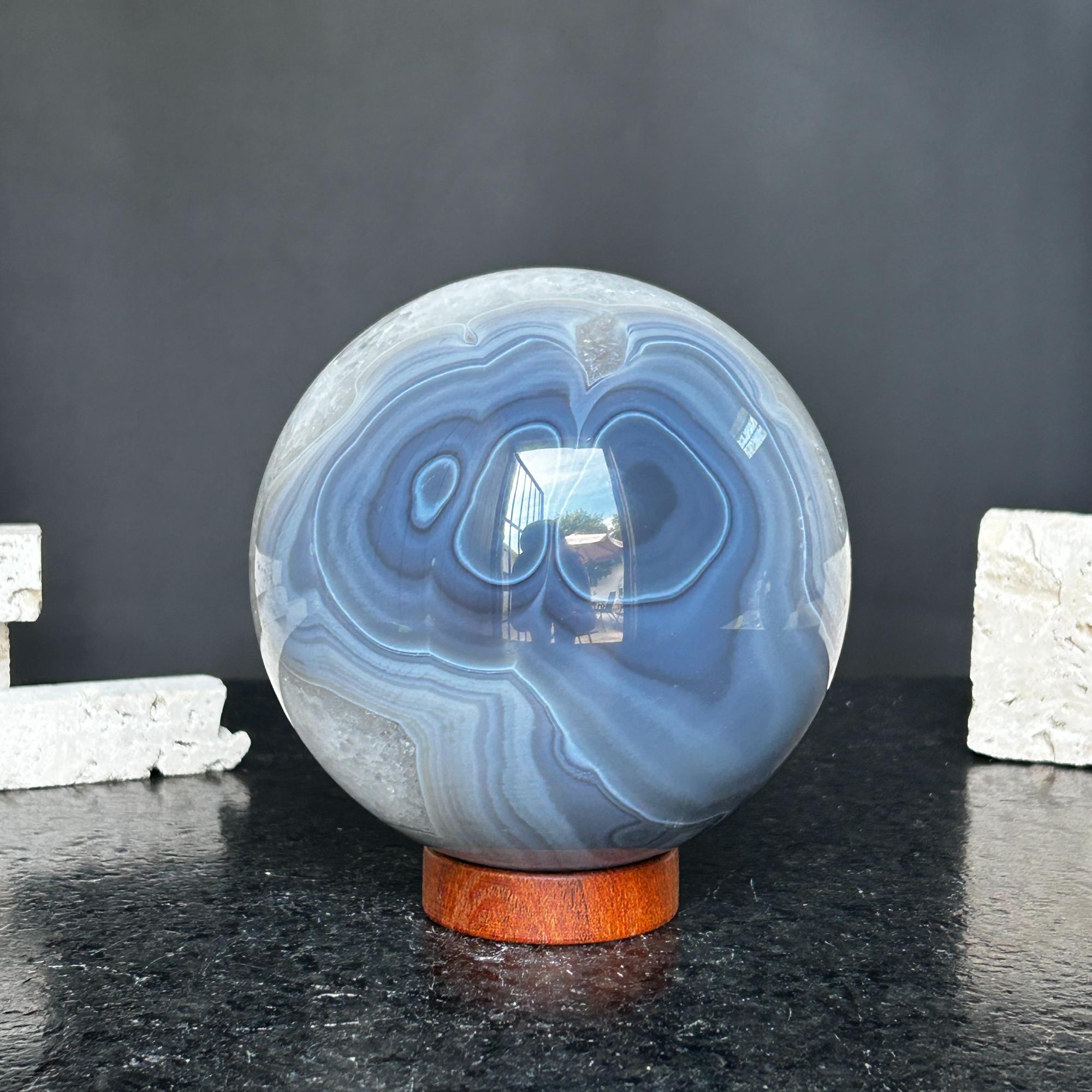 Quartz sphere with agate layers, Crystal Ball 4 Lb, Large Agate sphere, Top quality crystal ball Amethyst Geodes La Vie Bien Quartz sphere with agate layers, Crystal Ball 4 Lb, Large Agate sphere, Top quality crystal ball