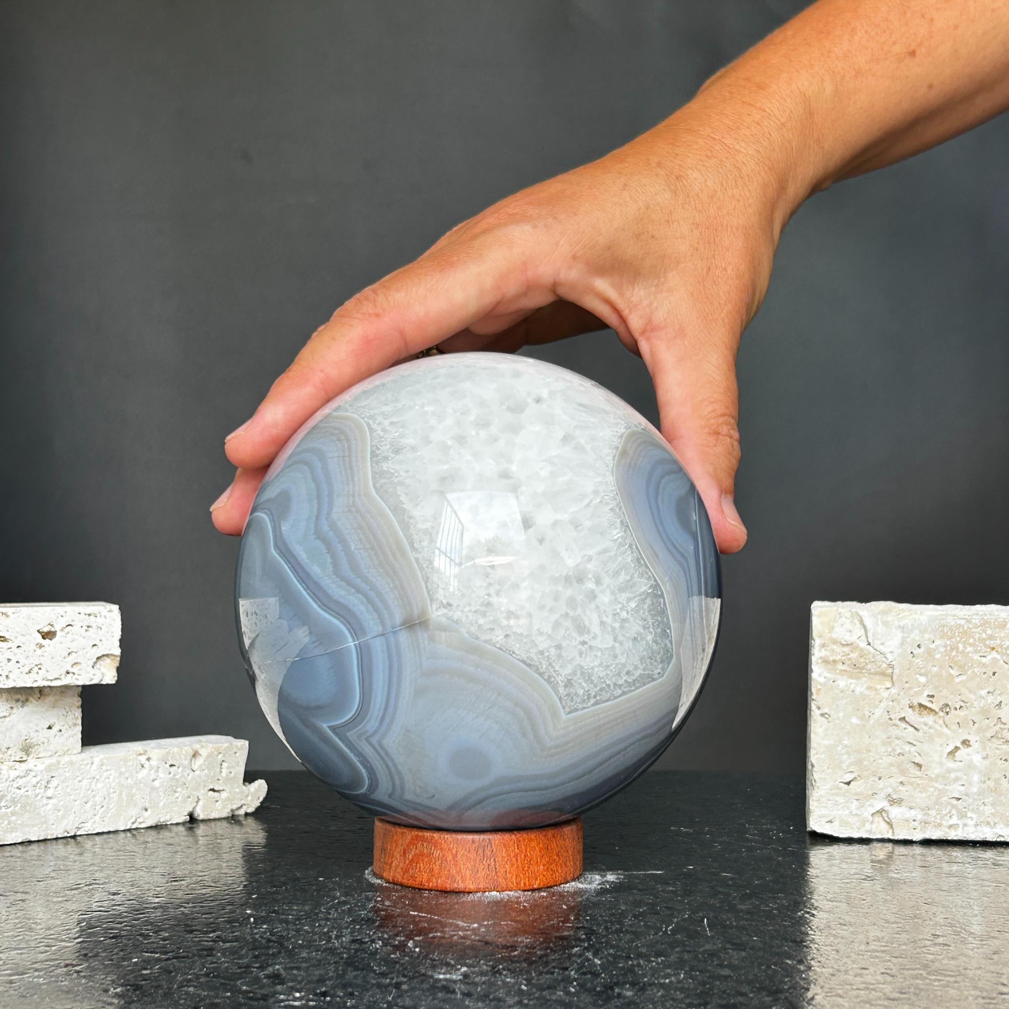 Quartz sphere with agate layers, Crystal Ball 4 Lb, Large Agate sphere, Top quality crystal ball Amethyst Geodes La Vie Bien Quartz sphere with agate layers, Crystal Ball 4 Lb, Large Agate sphere, Top quality crystal ball