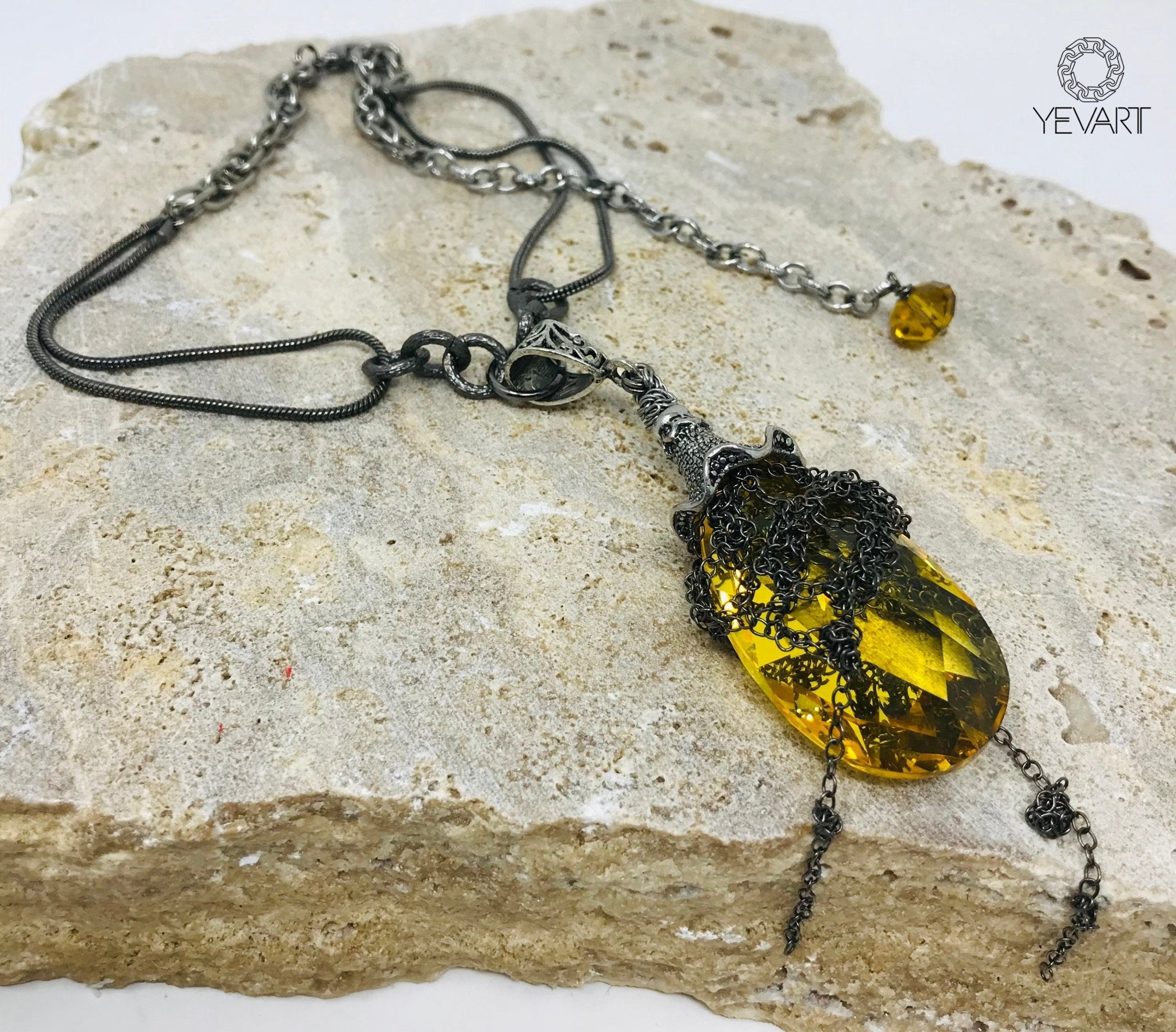 Radiant Cascade Necklace Necklace La Vie Bien Radiant Cascade Necklace