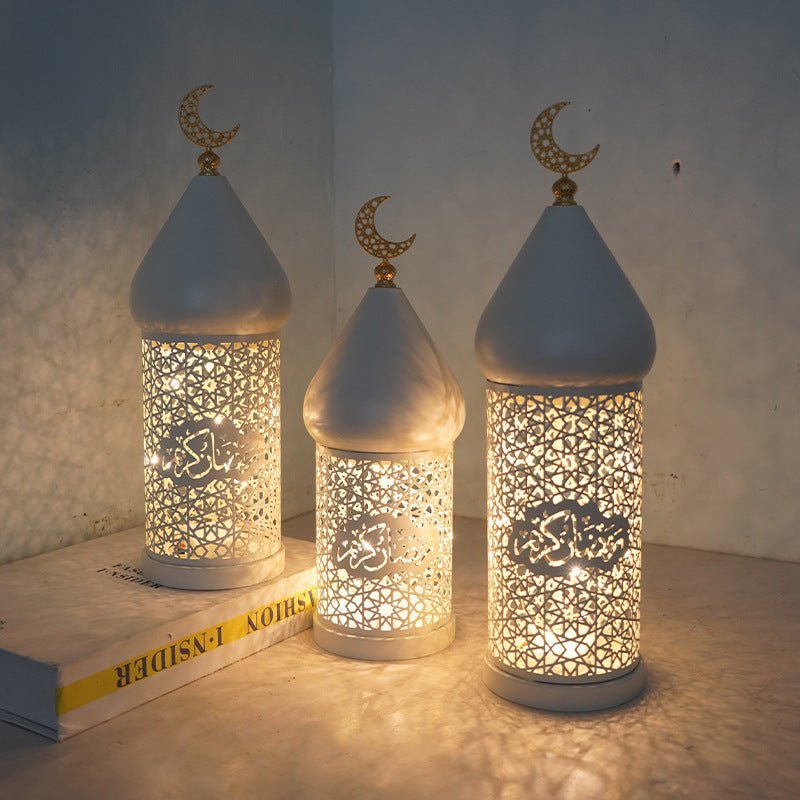 Ramadan Eid Candle Lantern Metal Craft Decorative Light (MAC380) La Vie Bien Ramadan Eid Candle Lantern Metal Craft Decorative Light (MAC380)