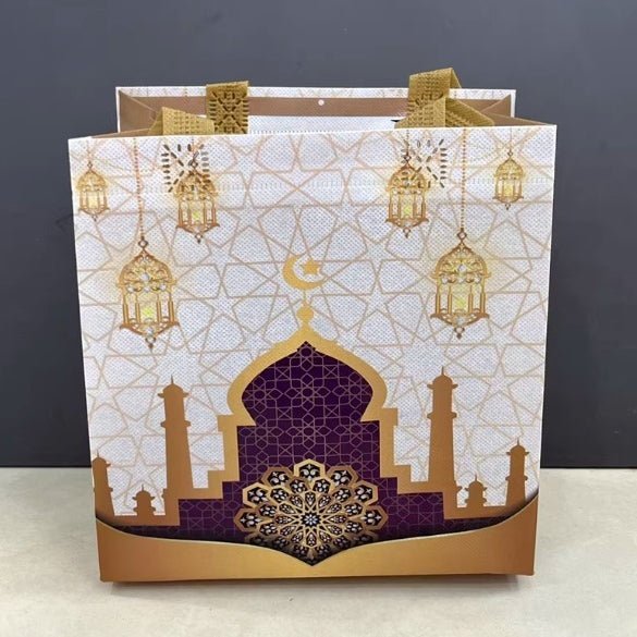 Ramadan Eid Mubarak Handheld Gift Bag Set | Islamic Printed Non-Woven Tote Bags (MAC389) La Vie Bien Ramadan Eid Mubarak Handheld Gift Bag Set | Islamic Printed Non-Woven Tote Bags (MAC389)