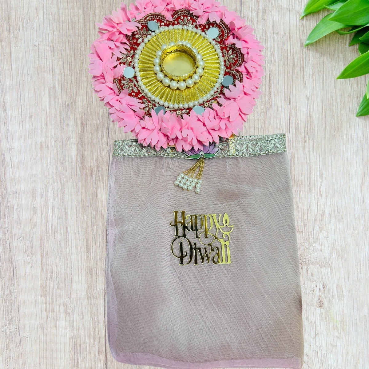 Rangoli Mat with Tissue Bag & Happy Diwali Cutout - Ready to Gift Diwali Gift La Vie Bien Rangoli Mat with Tissue Bag & Happy Diwali Cutout - Ready to Gift Diwali Gift