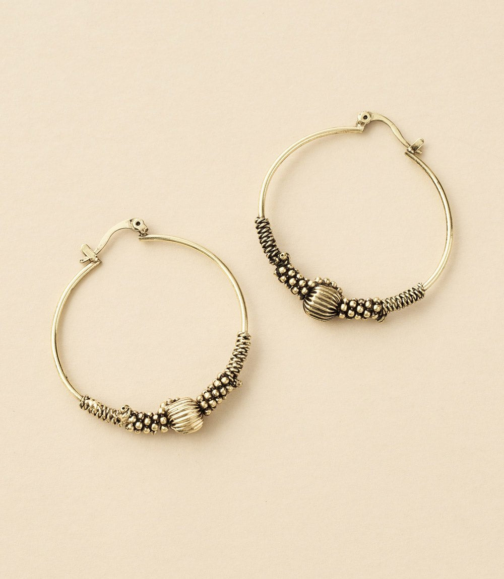 Rani Gold Hoop Earrings - Gold Tone HME stock line La Vie Bien Rani Gold Hoop Earrings - Gold Tone