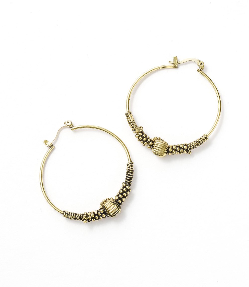 Rani Gold Hoop Earrings - Gold Tone HME stock line La Vie Bien Rani Gold Hoop Earrings - Gold Tone