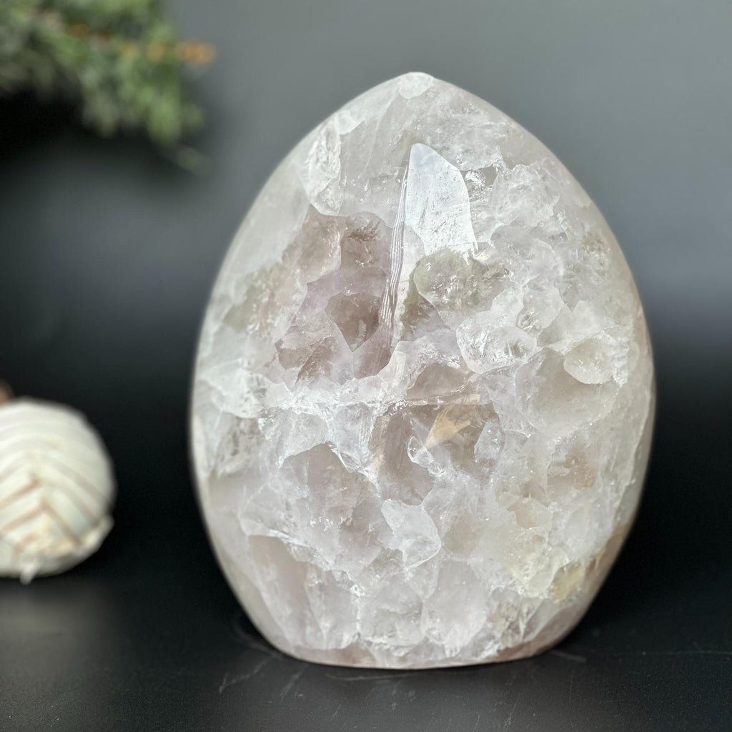 Rare White Quartz Crystal With Calcite & Agate Rocks & Geodes La Vie Bien Rare White Quartz Crystal With Calcite & Agate