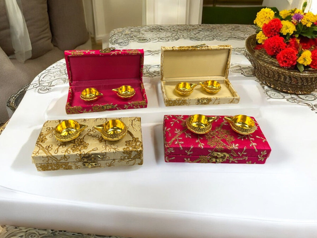 Ready-to gift Combo Set includes Two Metal Kuber Diyas with Rectangle Embroidered Gift Box set of 4 for Diwali or Indian Festivals or Occasions as Return Gift Favors & Return Gifts La Vie Bien Ready-to gift Combo Set includes Two Metal Kuber Diyas with Rectangle Embroidered Gift Box set of 4 for Diwali or Indian Festivals or Occasions as Return Gift