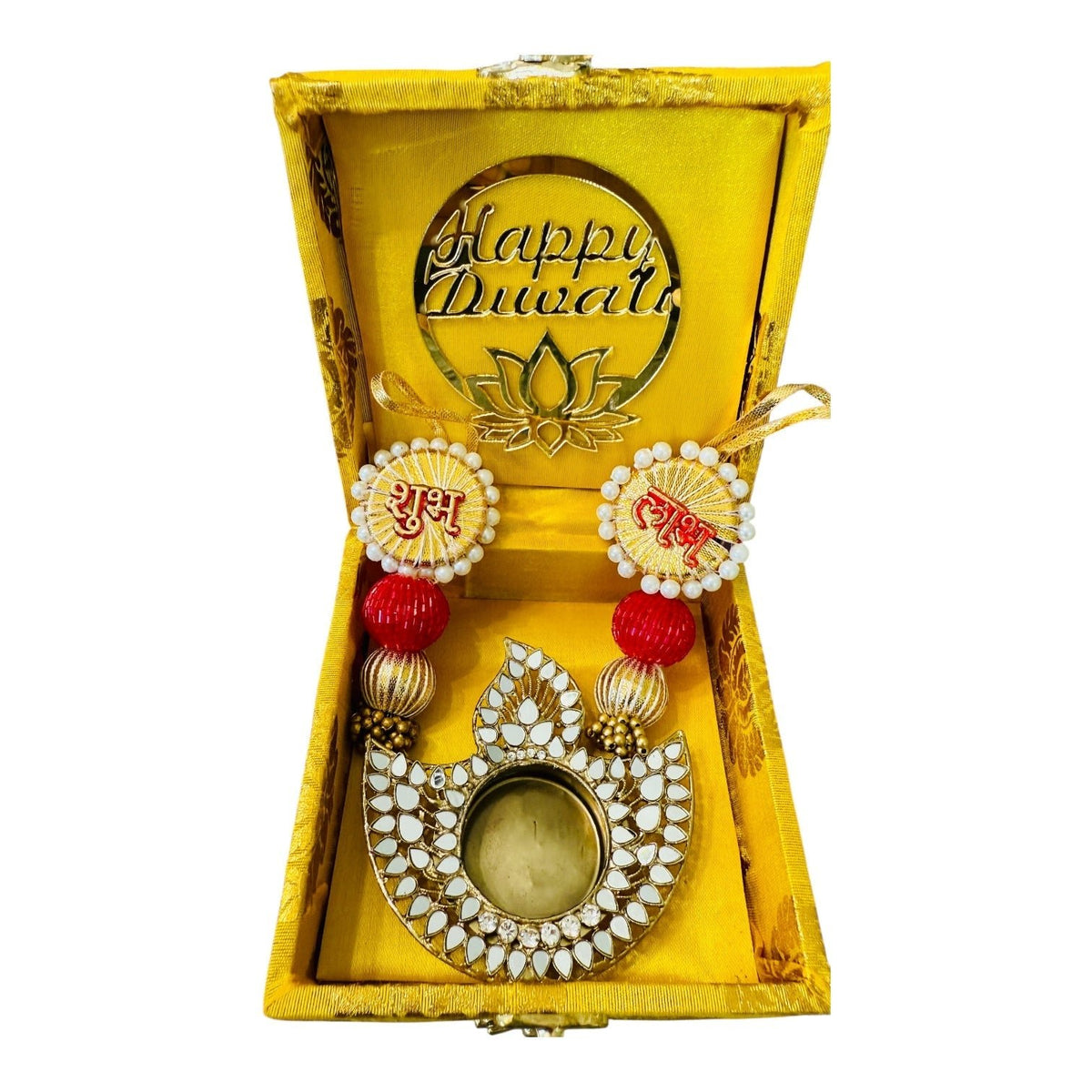 Ready-to-Gift Combos - Shubh Labh & Diyas in Gift Box & Happy Diwali Decal La Vie Bien Ready-to-Gift Combos - Shubh Labh & Diyas in Gift Box & Happy Diwali Decal
