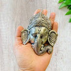 Ready-to-Gift Diwali Combos - German Silver Ganesha Hanging in Gift Box with Happy Diwali Decal La Vie Bien Ready-to-Gift Diwali Combos - German Silver Ganesha Hanging in Gift Box with Happy Diwali Decal