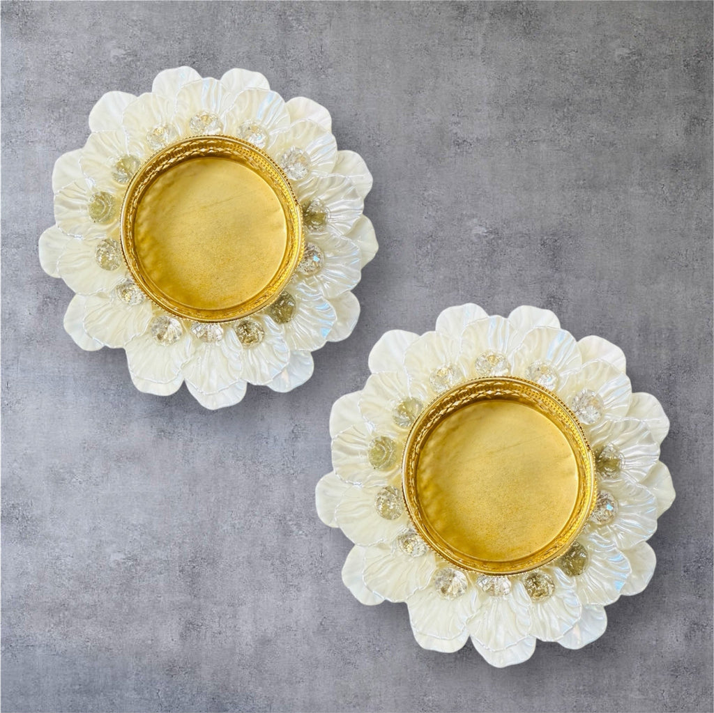 Ready-to-Gift Set- 2 Diyas in Gift Box with Happy Diwali Cutout La Vie Bien Ready-to-Gift Set- 2 Diyas in Gift Box with Happy Diwali Cutout