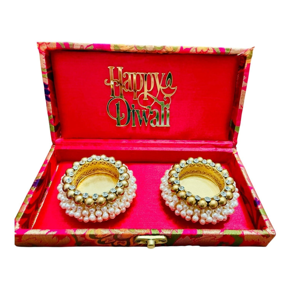 Ready-to-Gift Set- 2 Diyas in Gift Box with Happy Diwali Cutout La Vie Bien Ready-to-Gift Set- 2 Diyas in Gift Box with Happy Diwali Cutout