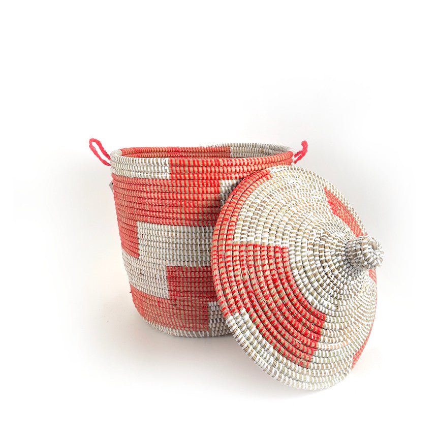 Red and White Stripe Woven Basket - Medium La Vie Bien Red and White Stripe Woven Basket - Medium