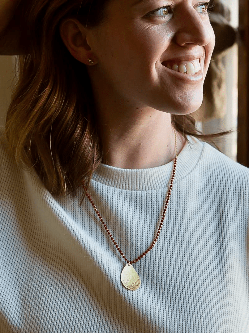 Red Beaded Pendant Necklace - Brass