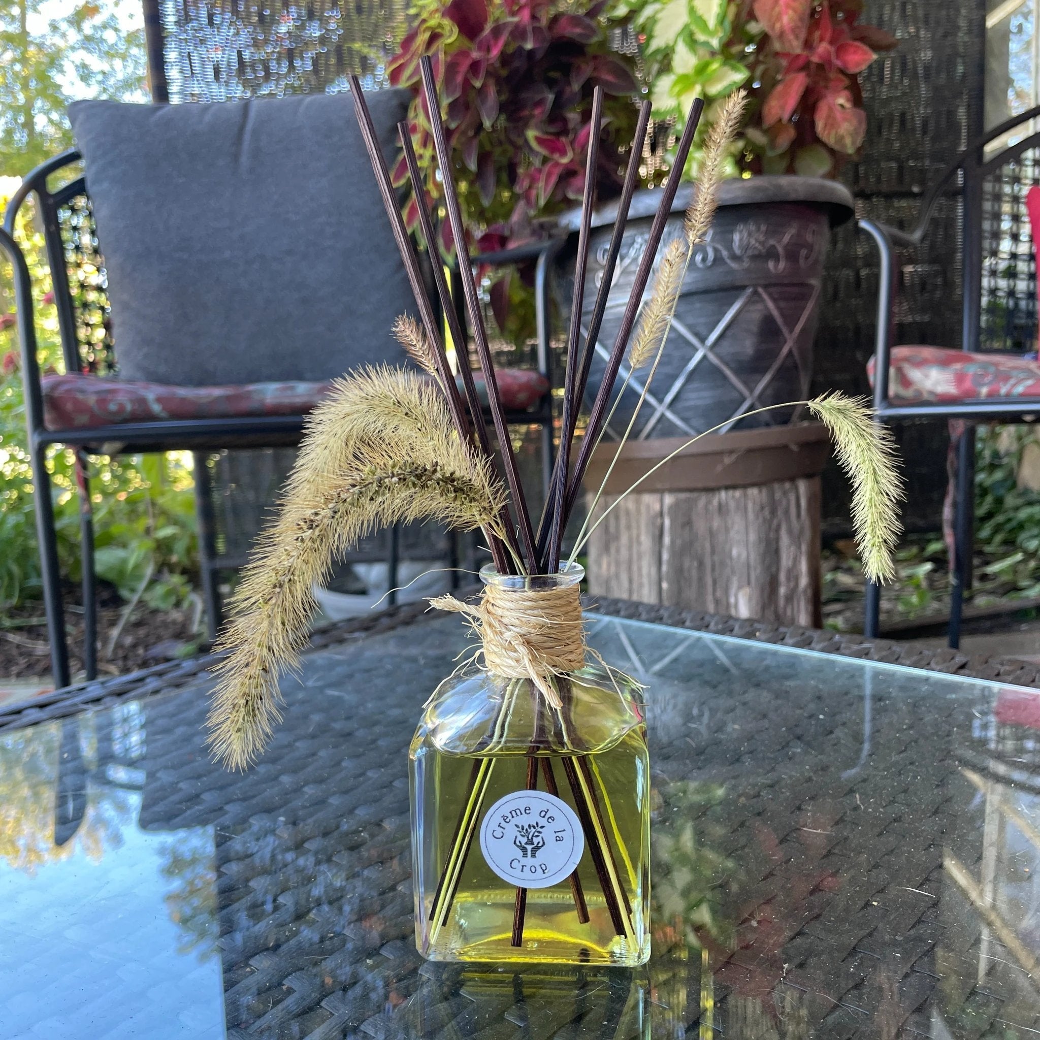 Reed Fragrance - Diffuser, Starter Kit - Bergamot & Lemongrass by Creme de la Crop