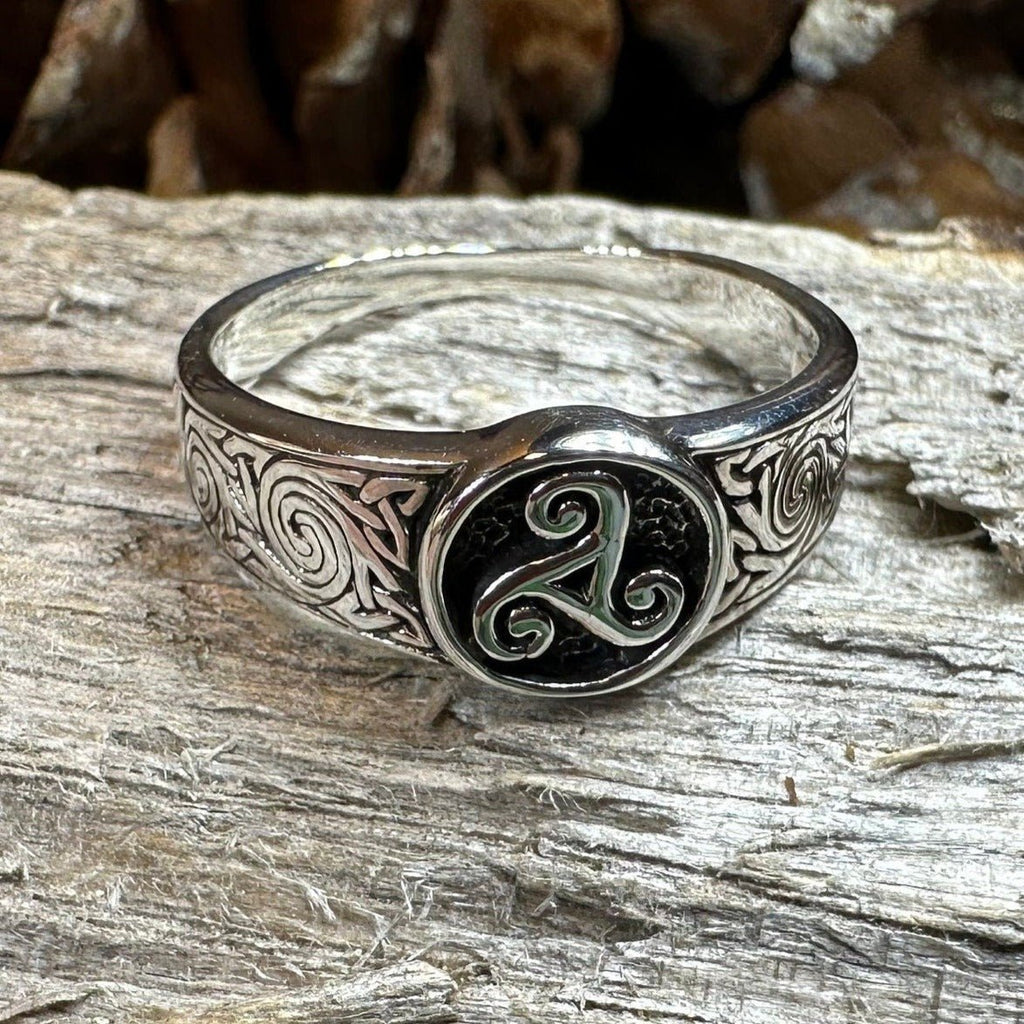 Reeve Celtic Triple Spiral Ring Ring La Vie Bien Reeve Celtic Triple Spiral Ring