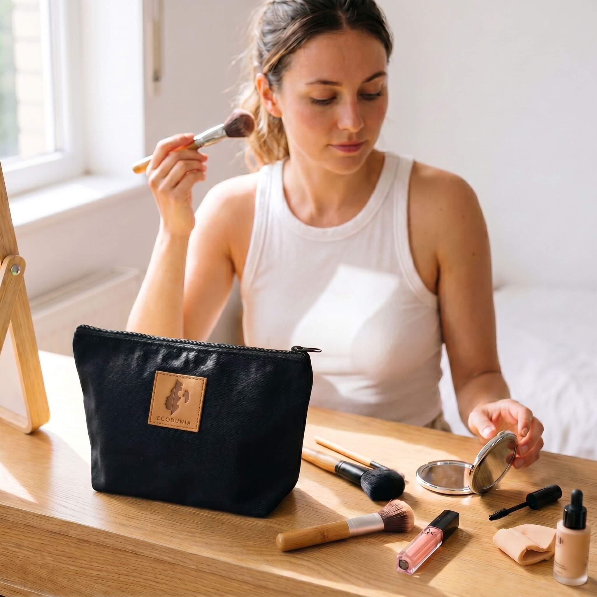 Ren Canvas Makeup Bags, Cosmetic and Toiletry Pouch Pouches La Vie Bien Ren Canvas Makeup Bags, Cosmetic and Toiletry Pouch