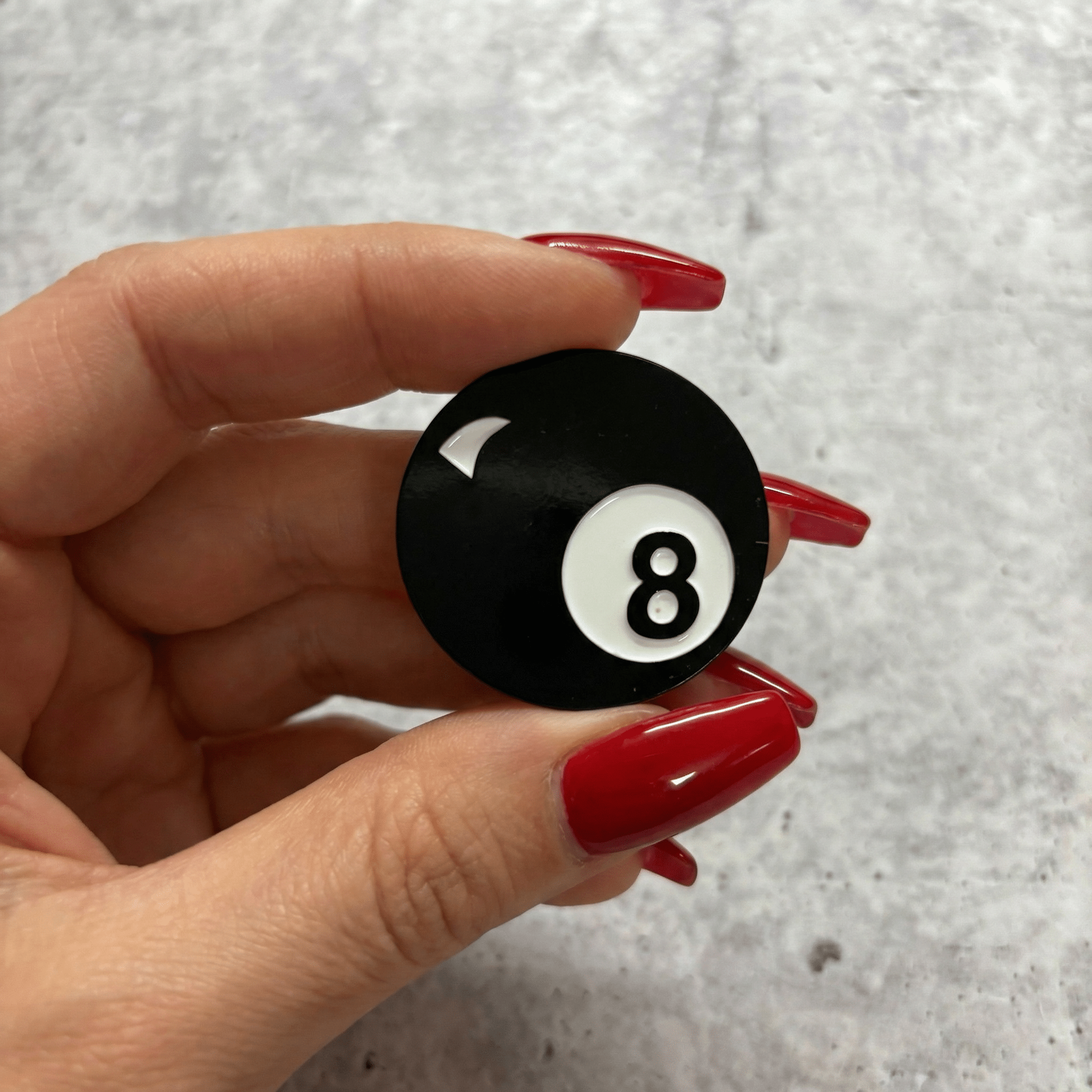 Retro 8 Ball Pin 1.4" Stylish Metal Alloy Brooch | Billiards Ball in Black and White Brooches & Lapel Pins La Vie Bien Retro 8 Ball Pin 1.4" Stylish Metal Alloy Brooch | Billiards Ball in Black and White